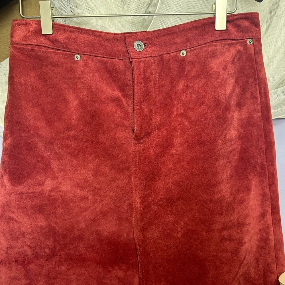 GAP Rich Red A-Line Suede Skirt - Picture 3 of 11